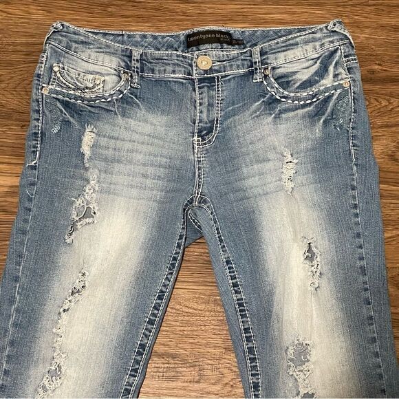 Twenty One Black Stretchy Distressed Regular Low-rise Slim Boot Jeans 15/16 - Picture 2 of 8